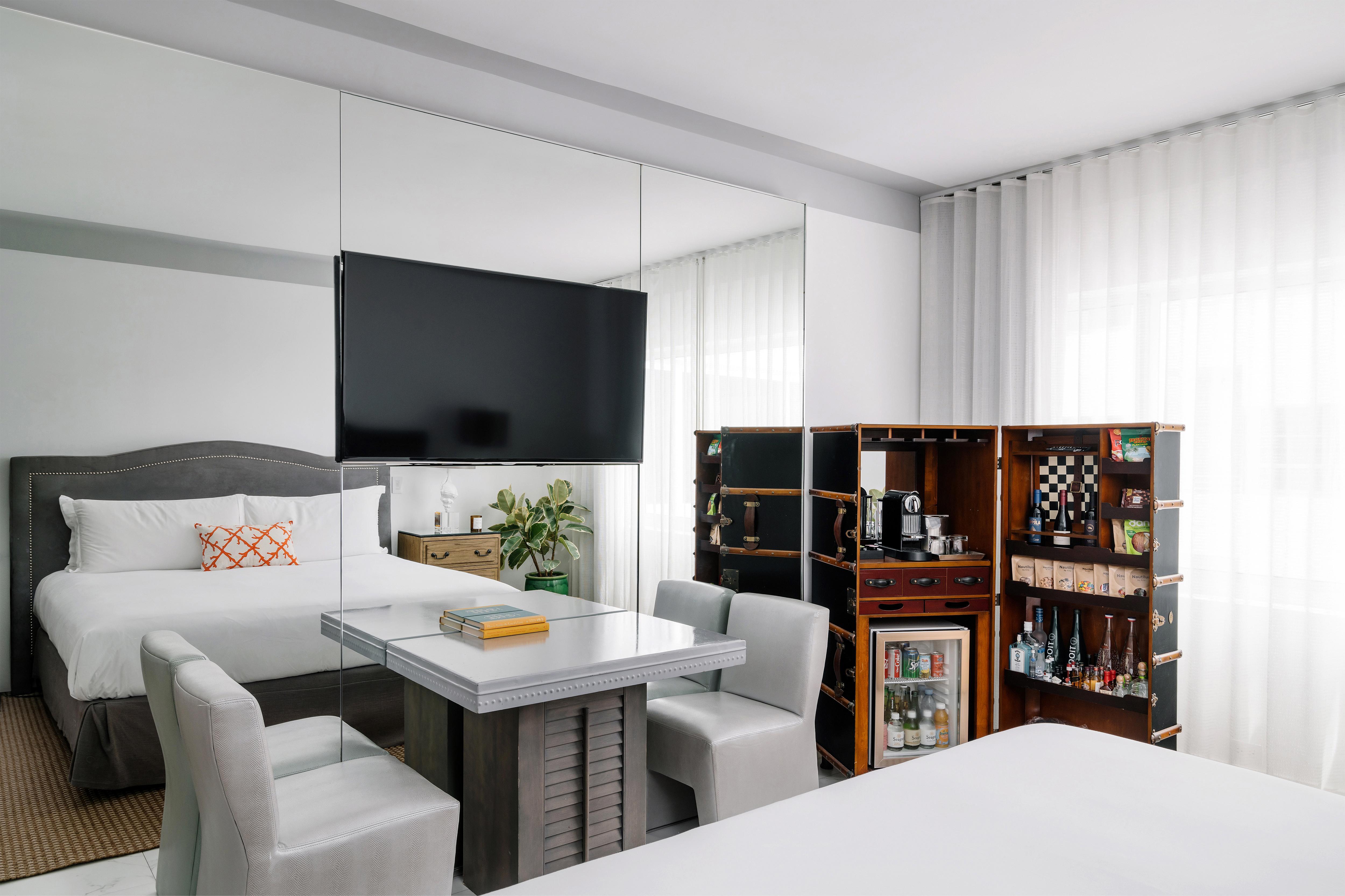 Nautilus Sonesta Miami Beach Ngoại thất bức ảnh A room at the hotel