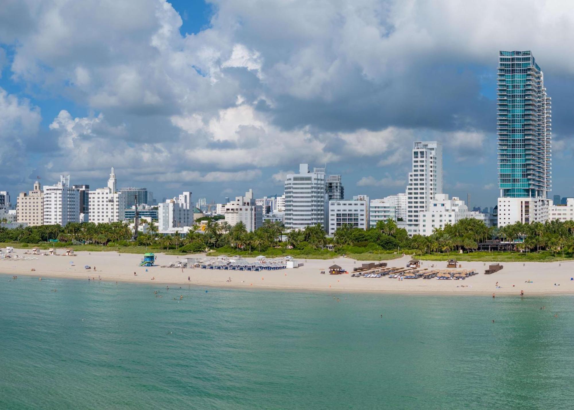 Nautilus Sonesta Miami Beach Ngoại thất bức ảnh South Beach skyline