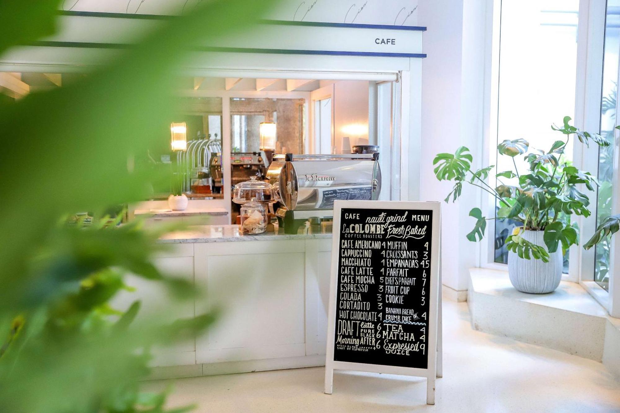 Nautilus Sonesta Miami Beach Ngoại thất bức ảnh Café